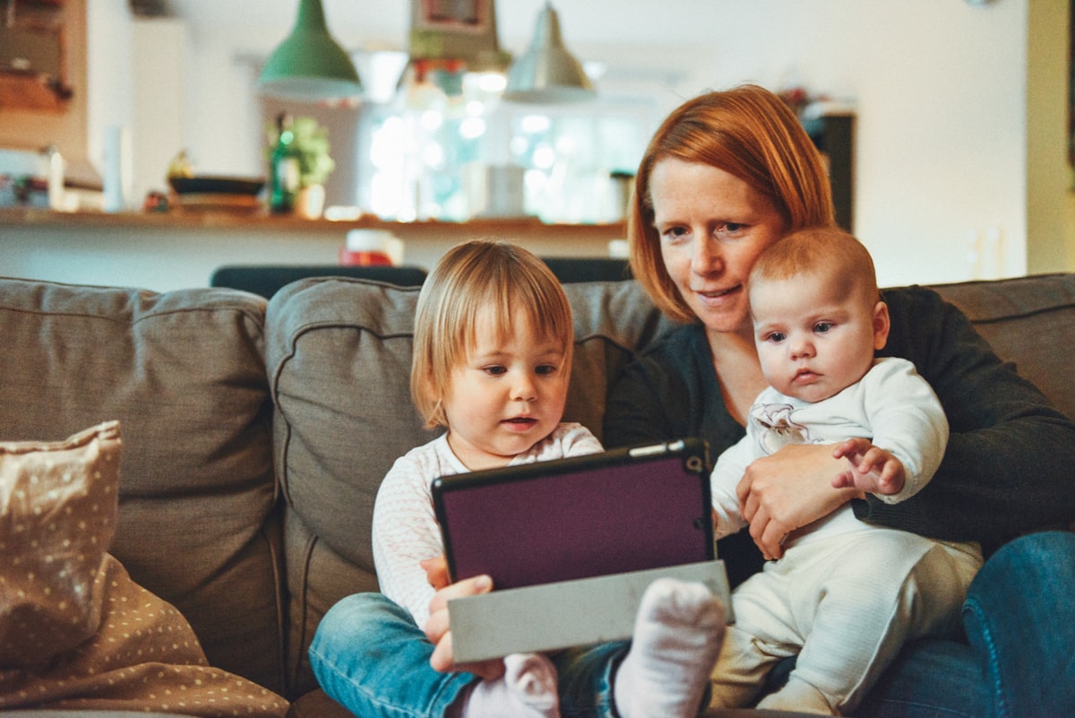 General Parenting Bundle of 5 — Guide Series